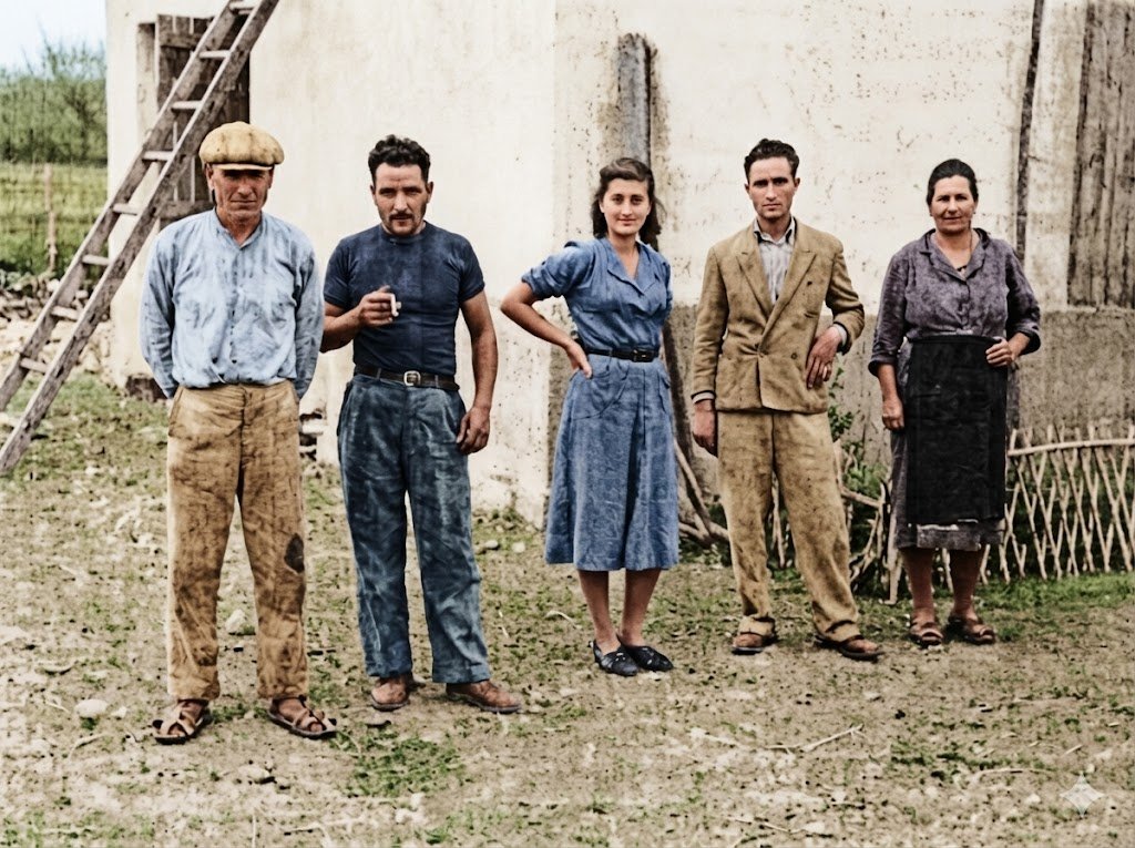 Grupo de colonos italianos en San Manuel